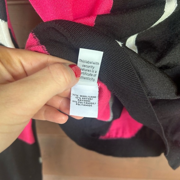 Diane Von Furstenberg Pink and Black Wool Blend Sweater Size P - Picture 4 of 6